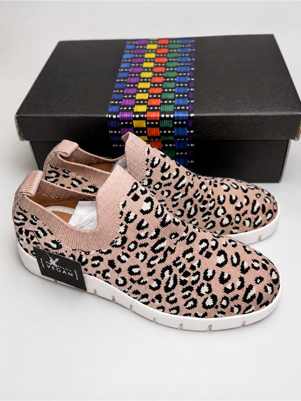 Bernie Mev Slip-On Sneakers Blush Leopard Knit | Vegan | Comfort Shoes | Size 38